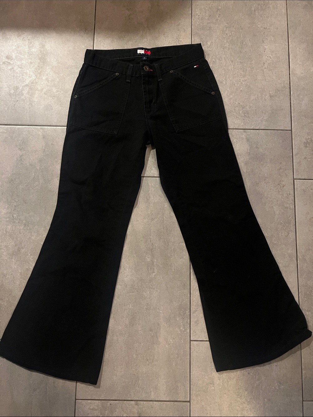 Tommy Hilfiger Women's Black Flared Wide-Leg Jeans